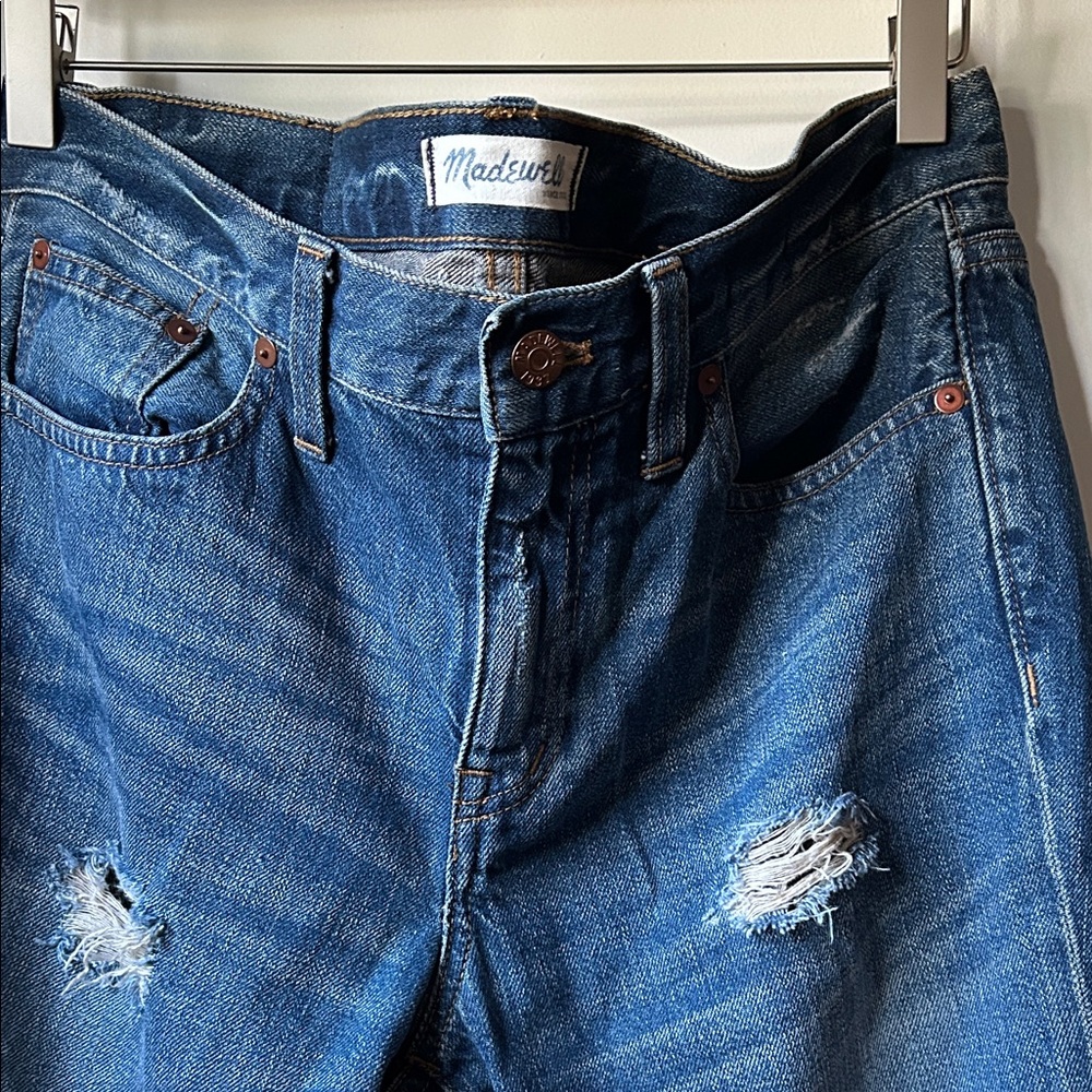 Madewell Women’s  Ripped Blue Jeans Style  Boy Jean